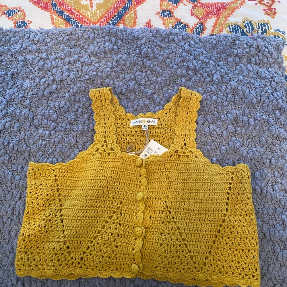 Woven top